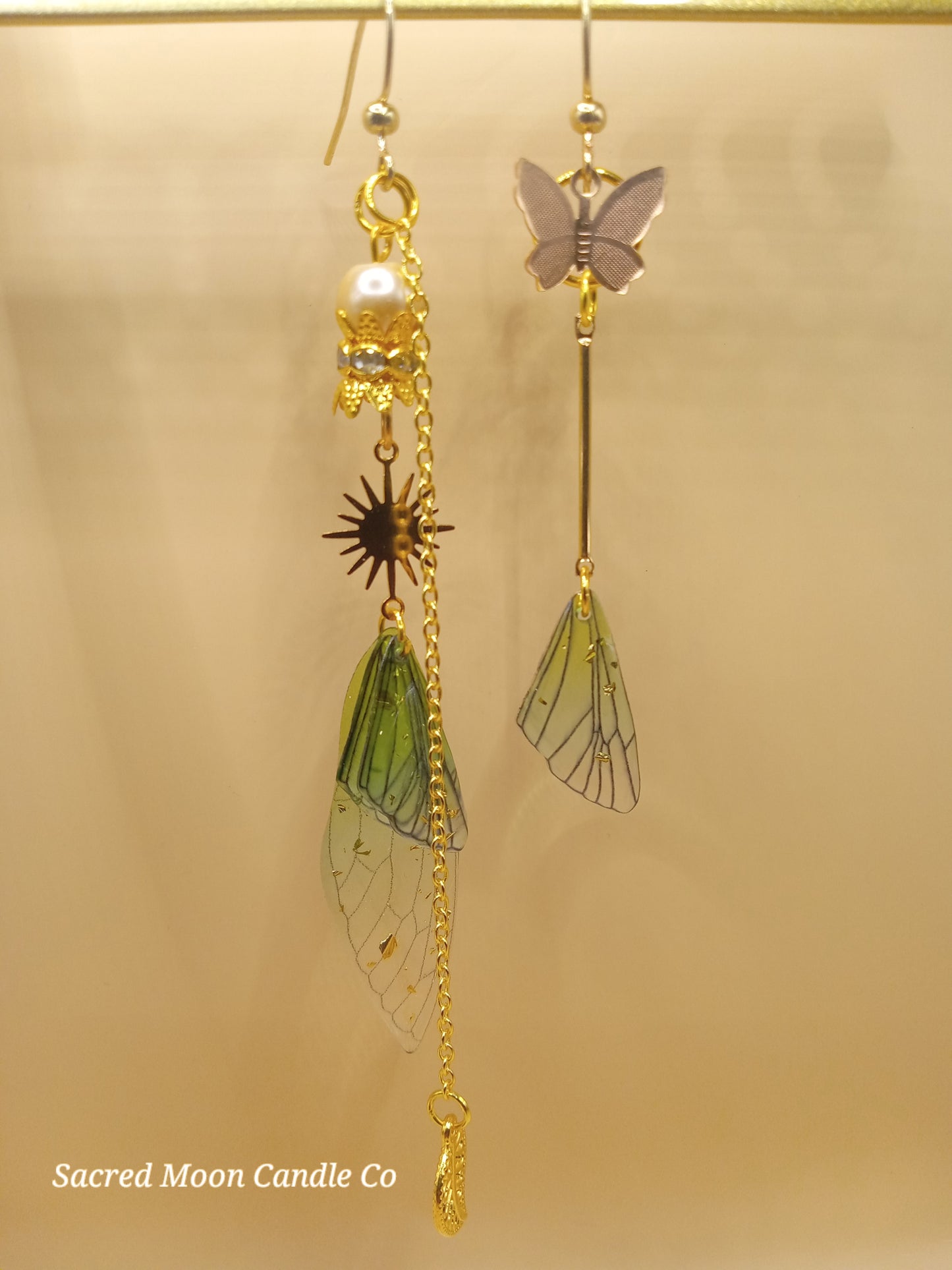 Irregular Green Fairy Wing Dangle Earrings