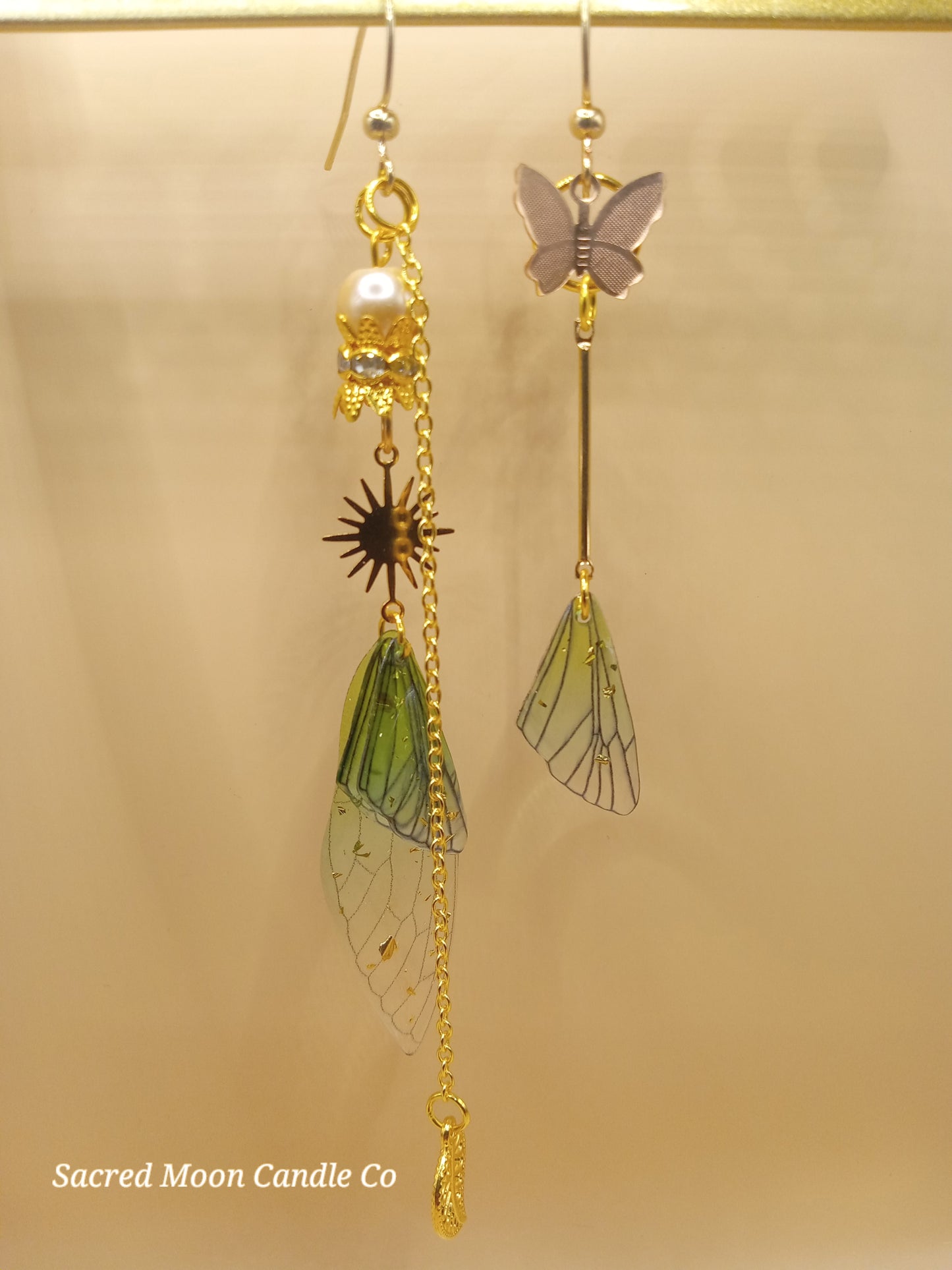 Irregular Green Fairy Wing Dangle Earrings