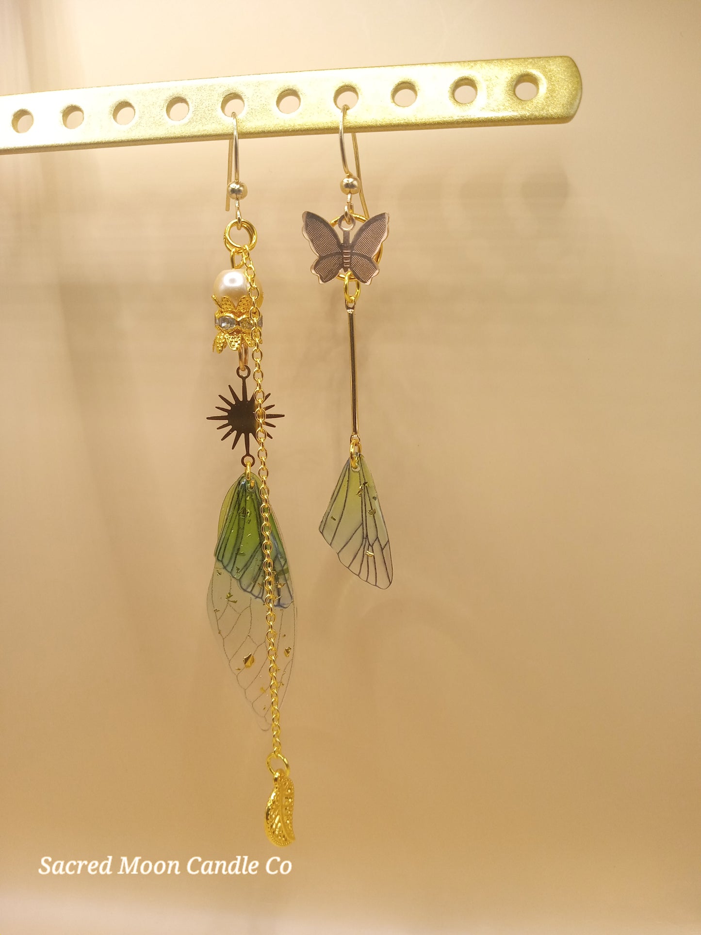 Irregular Green Fairy Wing Dangle Earrings