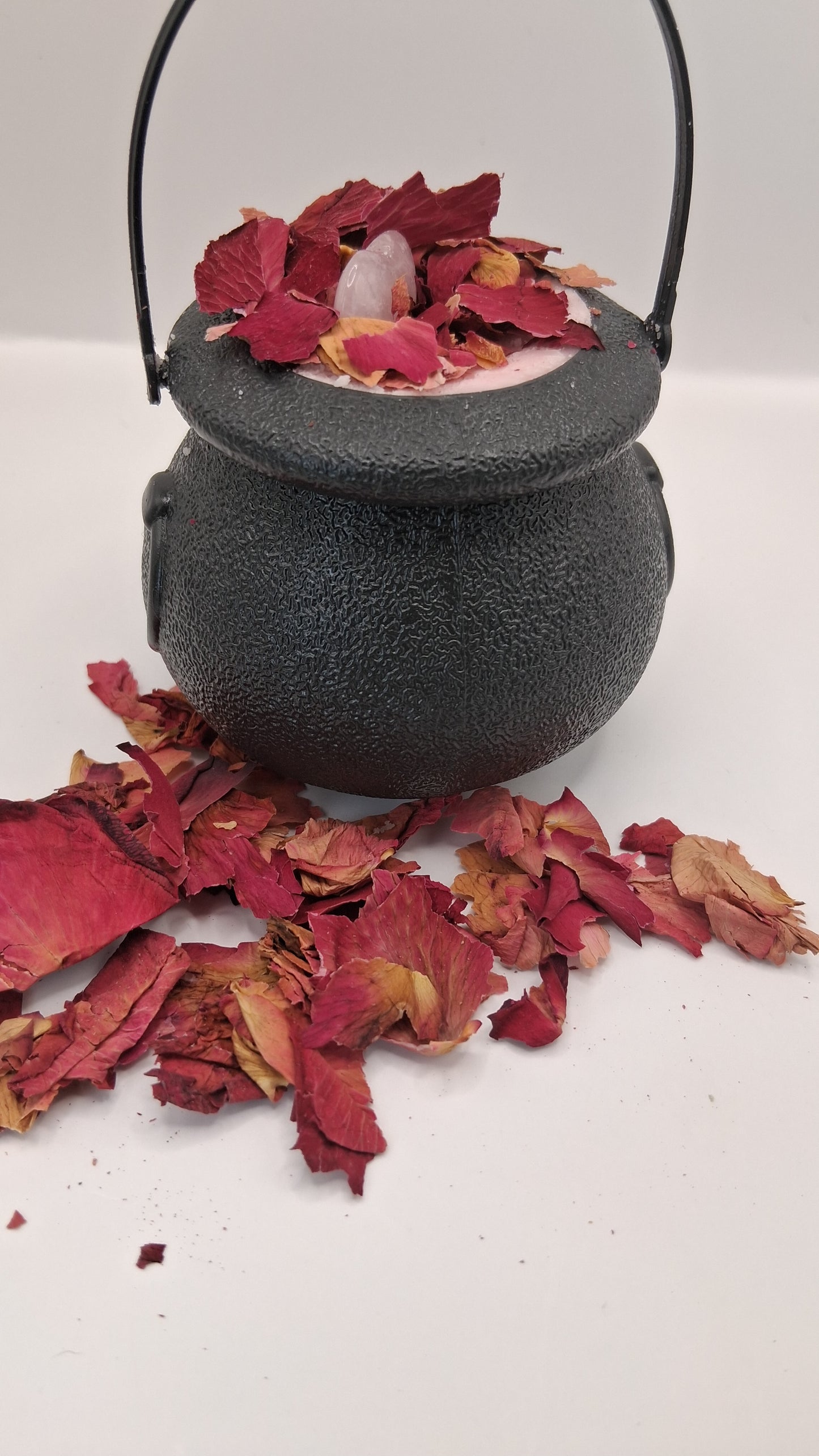 Rose Qaurtz Mini Cauldron Bathbombs