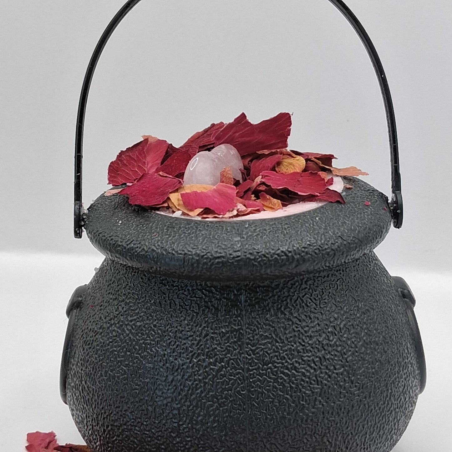 Rose Qaurtz Mini Cauldron Bathbombs