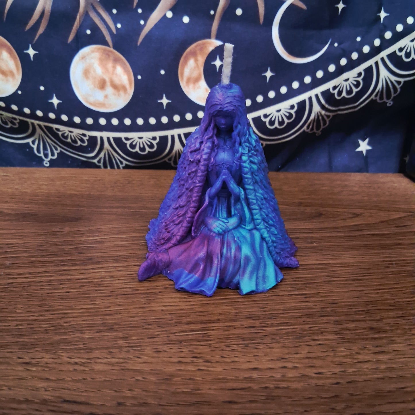 Aura of Eos Praying Goddess Candle