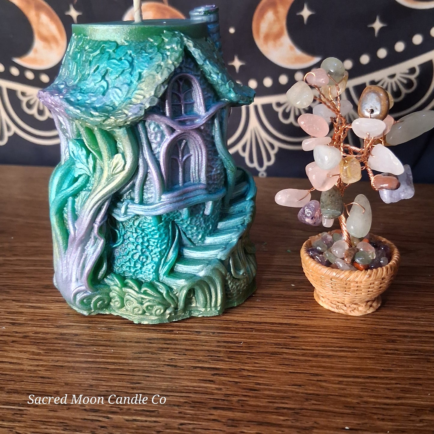 Faerie Grove Saffron and Patchouli Scented Treehouse Candle