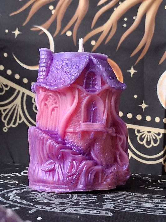 Honeysuckle Hidaway Treehouse Candle