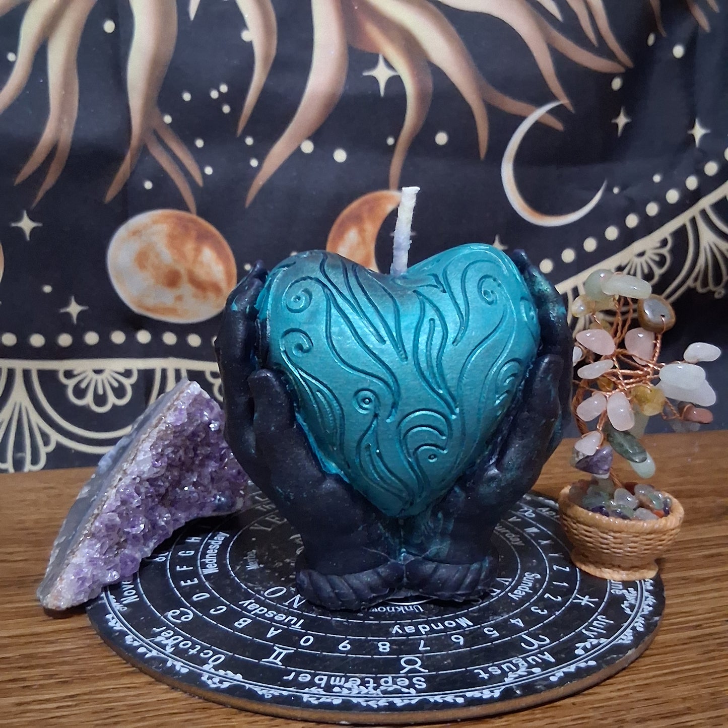 Hera's Sacred Heart Offering Candle