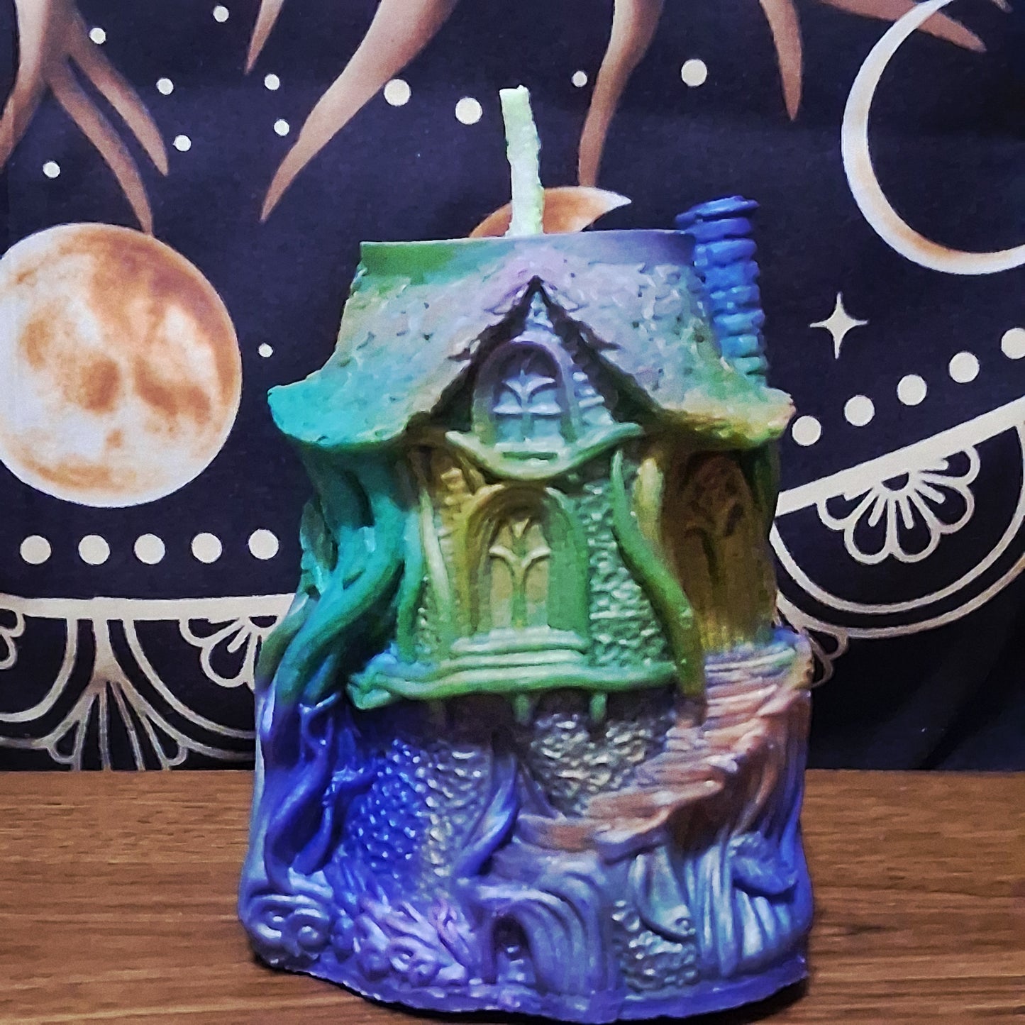 Sunpetal Sanctuary Scented Treehouse Candle