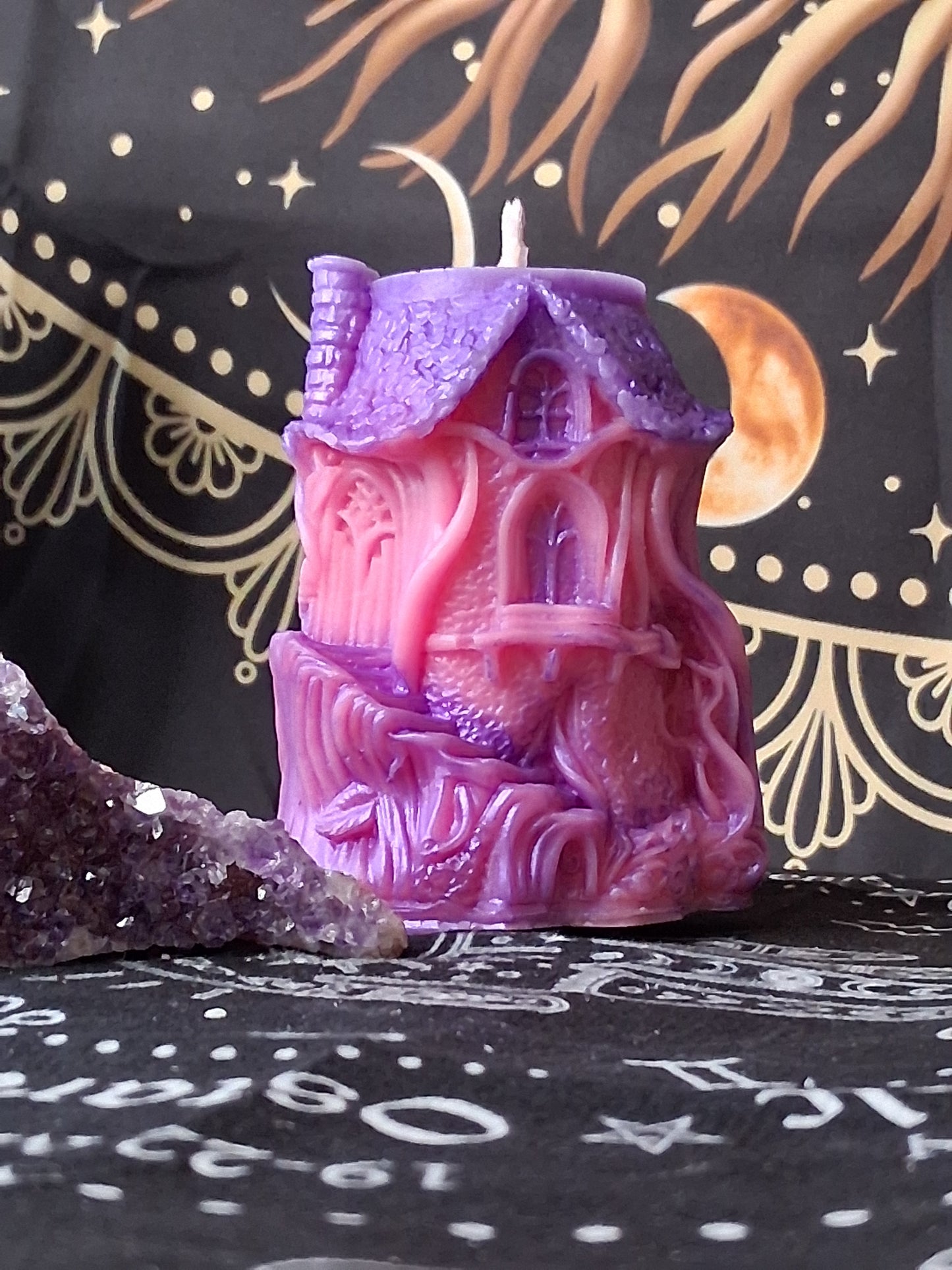 Honeysuckle Hidaway Treehouse Candle