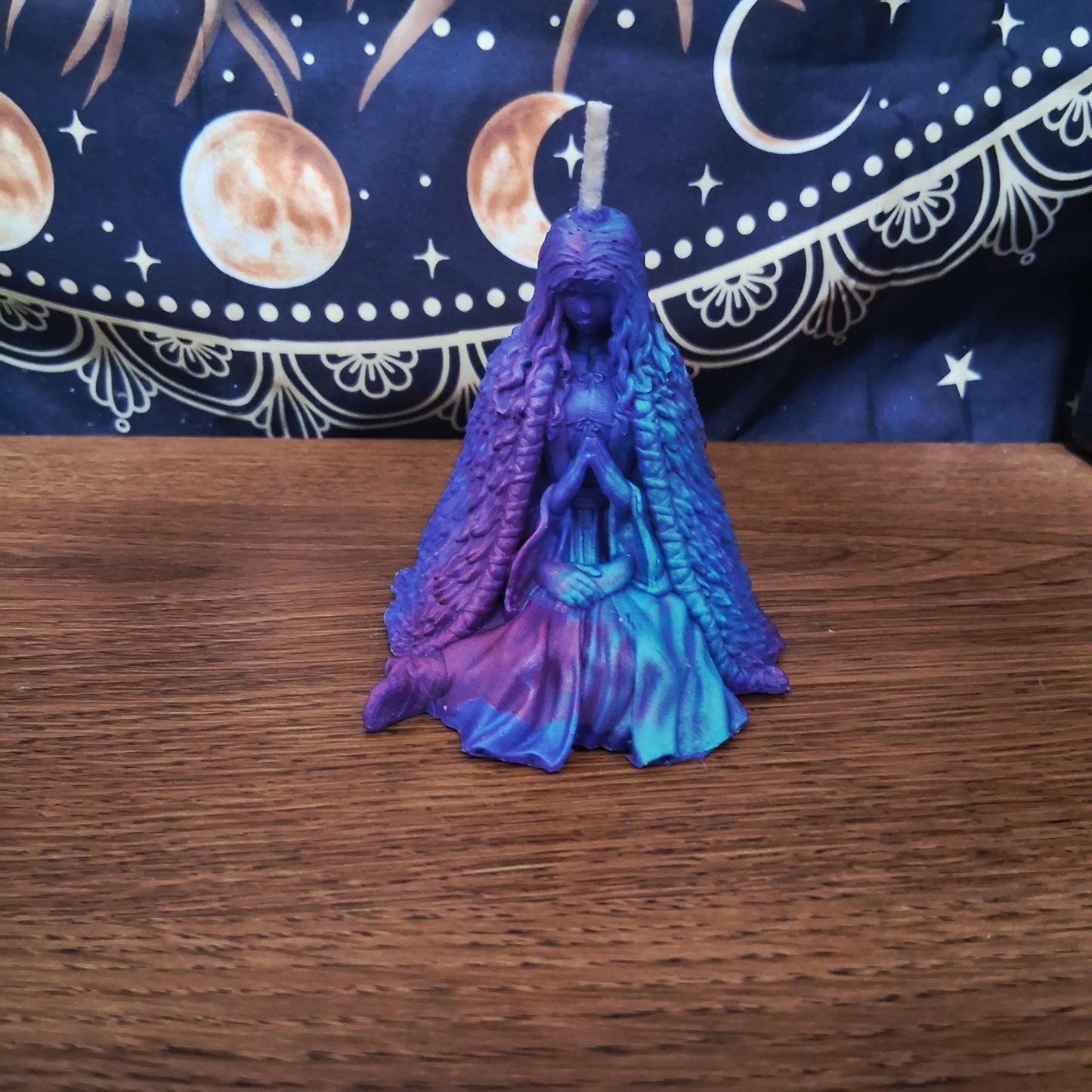 Aura of Eos Praying Goddess Candle