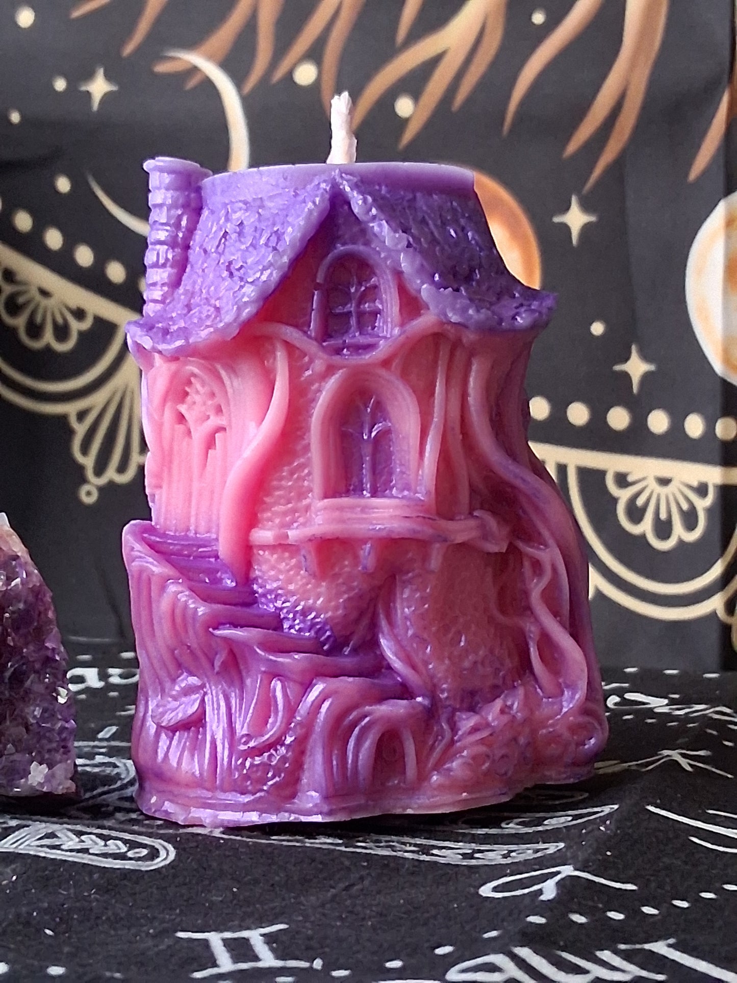 Honeysuckle Hidaway Treehouse Candle