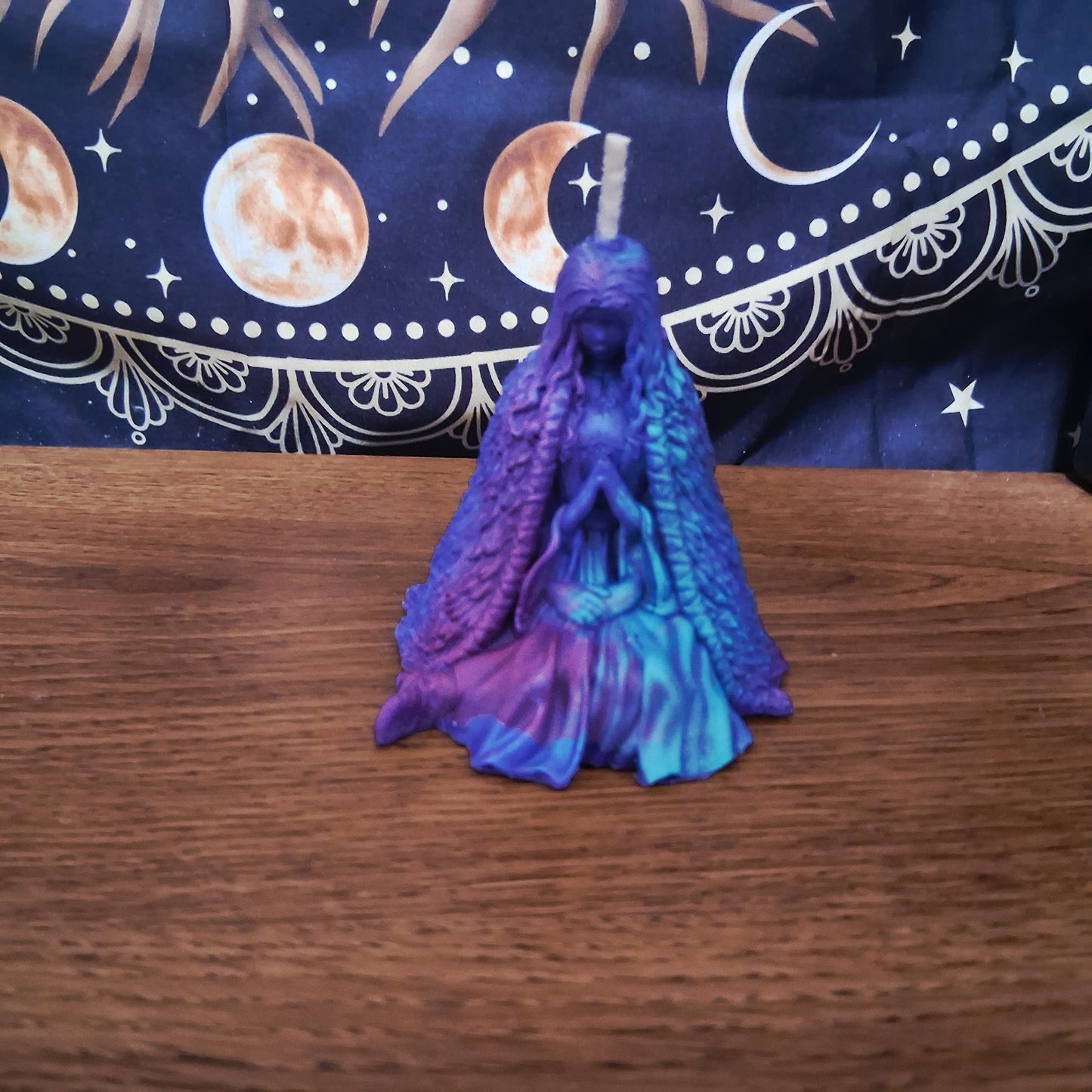 Aura of Eos Praying Goddess Candle