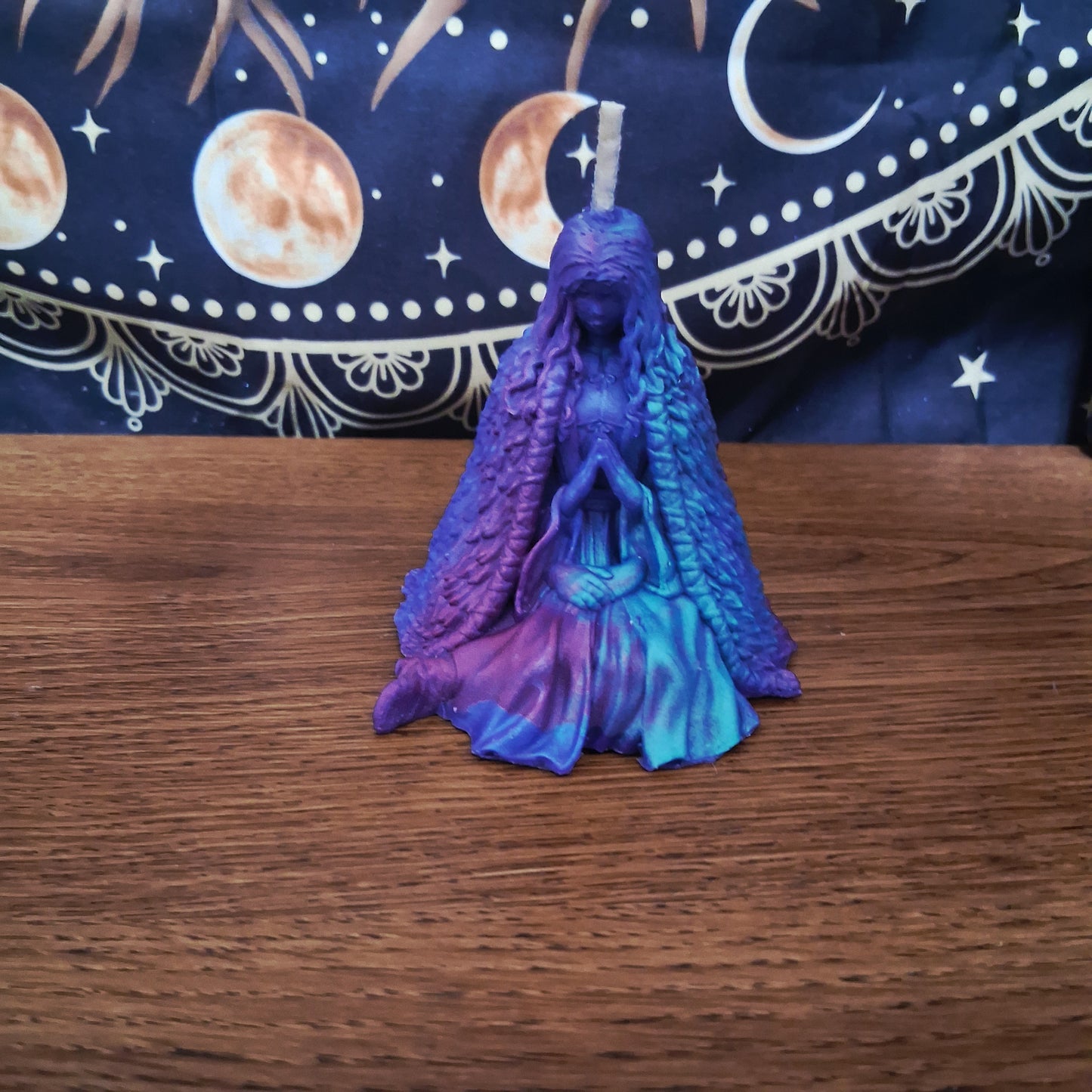 Aura of Eos Praying Goddess Candle