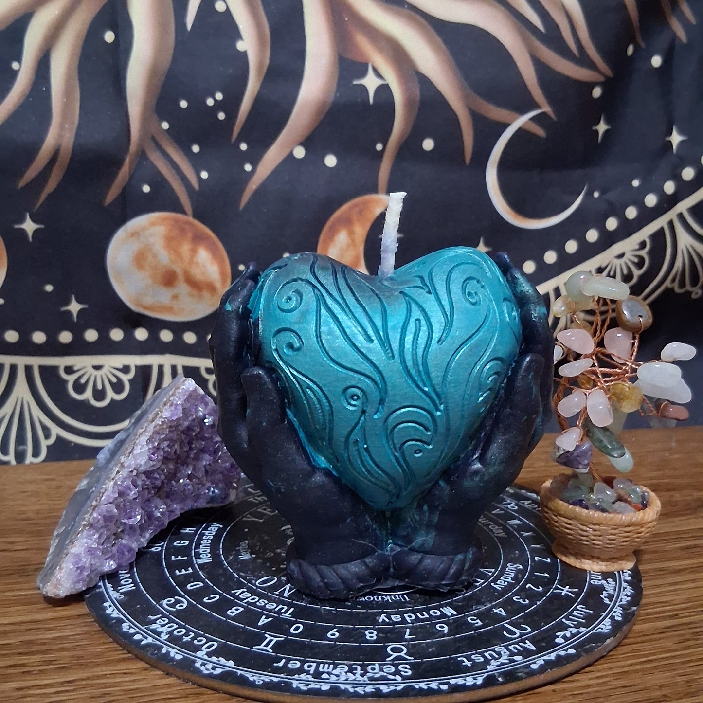 Hera's Sacred Heart Offering Candle